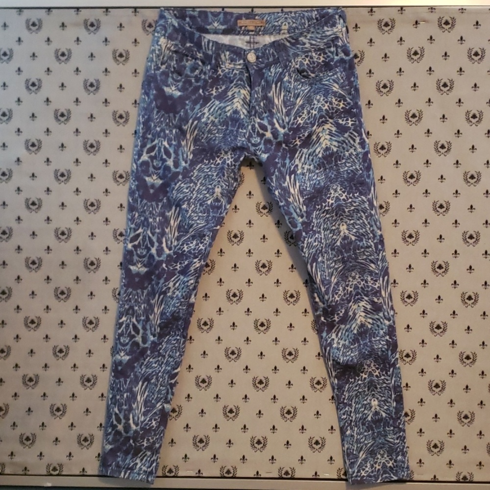 Romeo & Juliet Couture Blue Muli-Colored Jeans